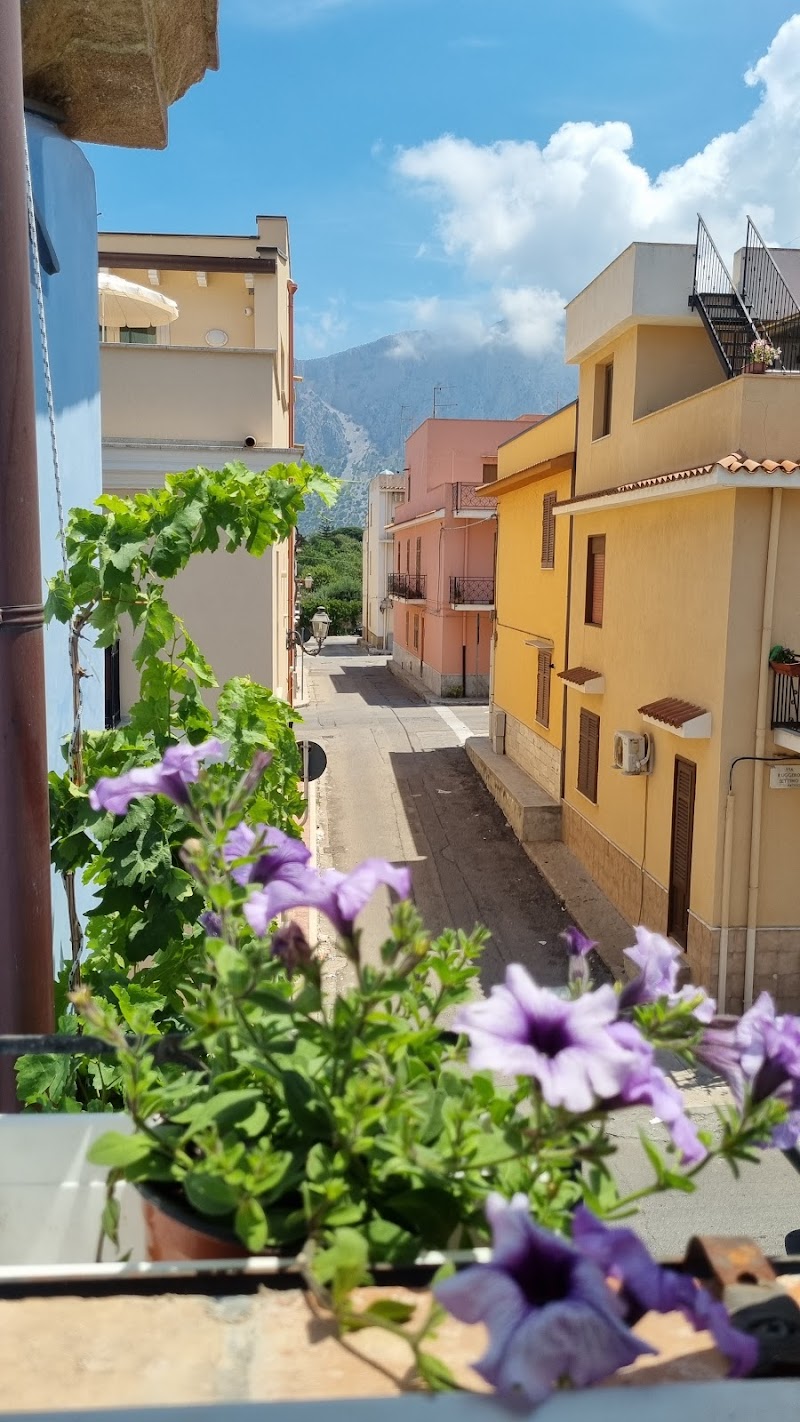 B&B A Vucciria in Terrasini Favarotta, Italy
