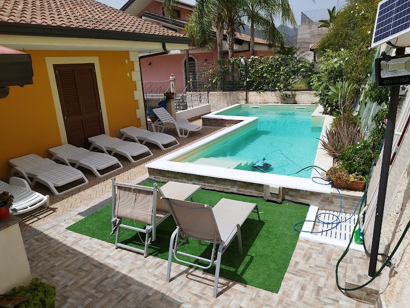 B&B Il Sogno in Santa Teresa di Riva, Italy