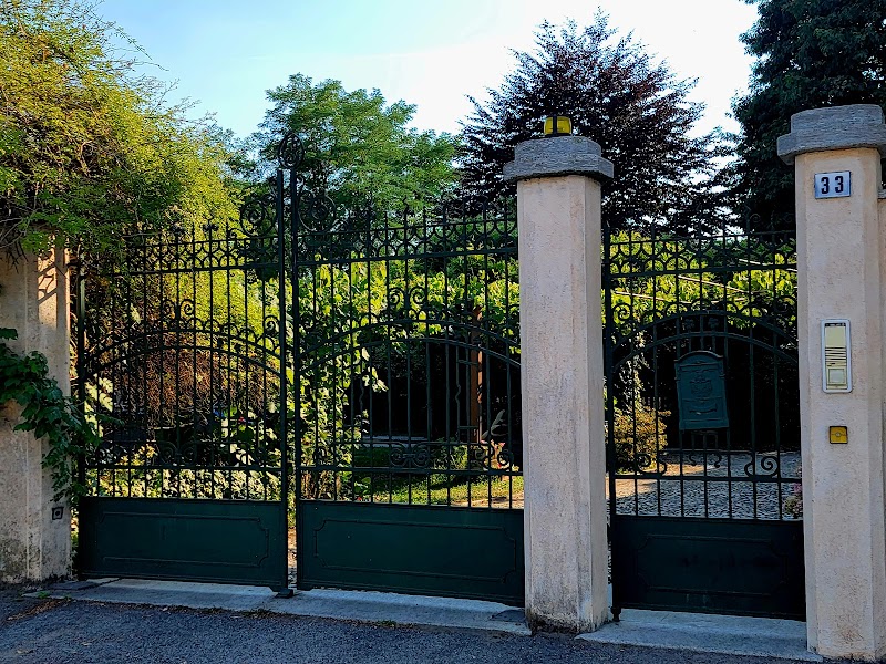 B&B Villa Giglio in Somma Lombardo, Italy
