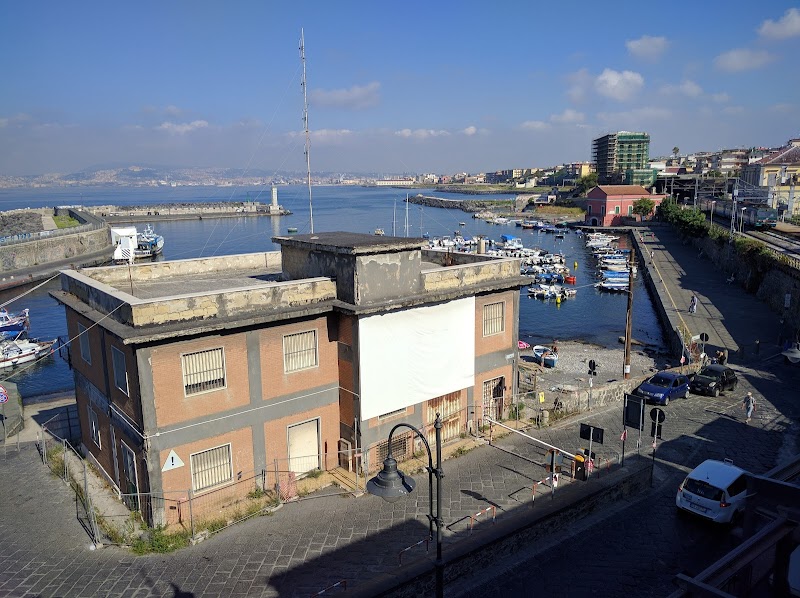 Bayard Rooms in Portici, Italy