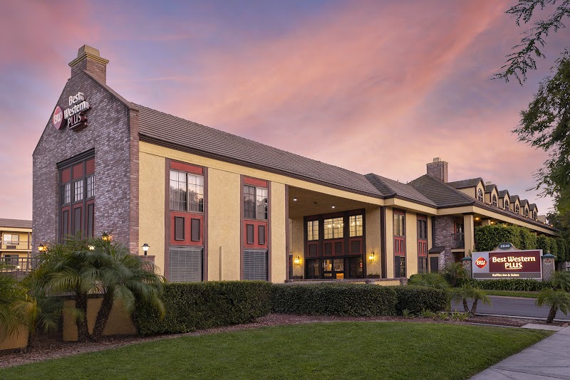 Best Western Plus Raffles Inn & Suites in Anaheim, California, United States