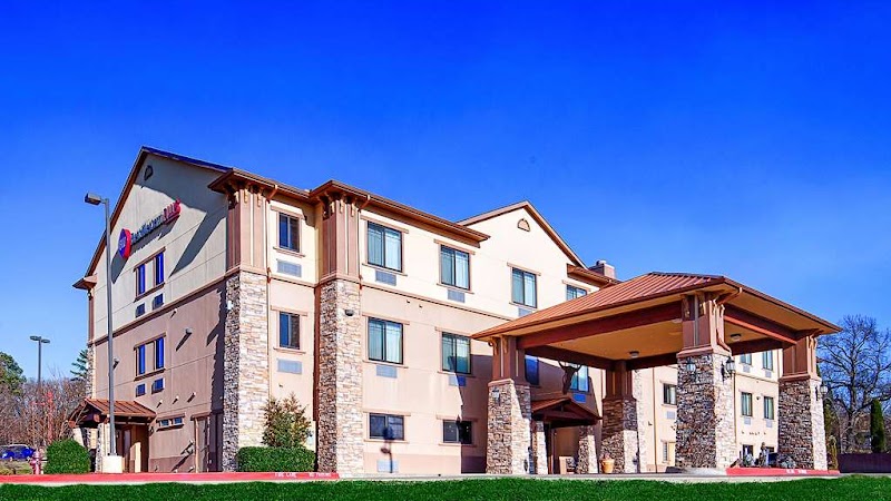 Best Western Plus Royal Mountain Inn & Suites in Athens, Texas, United States