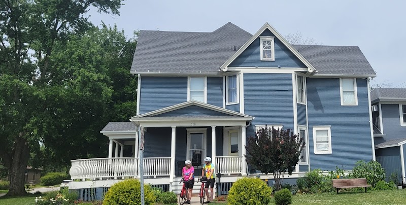 Big Blue Bed & Breakfast in Adel, Iowa, United States