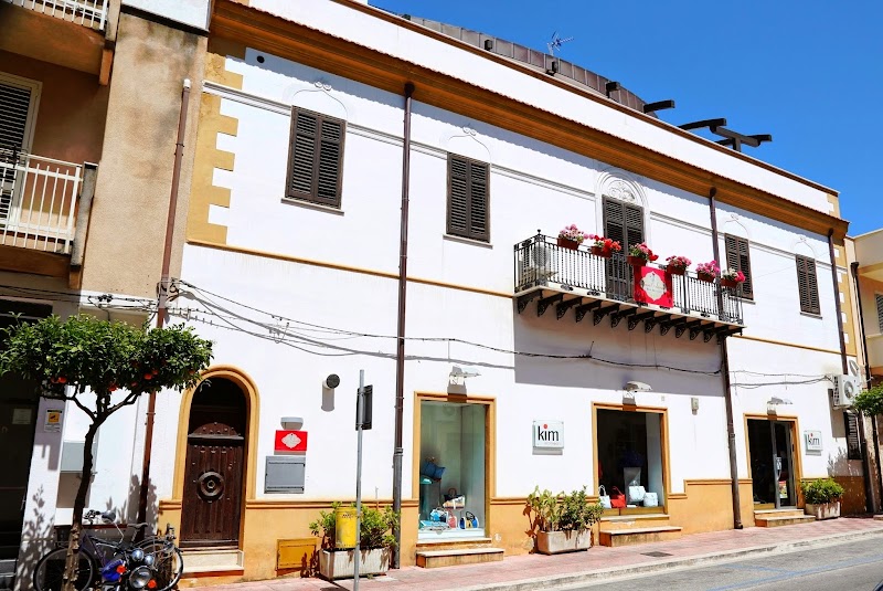Casa Orlando in Terrasini Favarotta, Italy