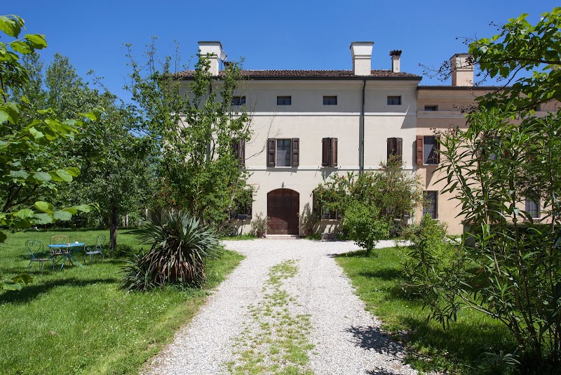 Corte Mainolda in Goito, Italy