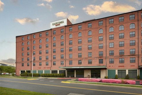 Courtyard by Marriott Aberdeen in Aberdeen, Maryland, United States