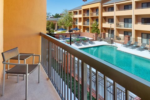 Courtyard by Marriott Baton Rouge Acadian Centre/LSU Area in Baton Rouge, Louisiana, United States