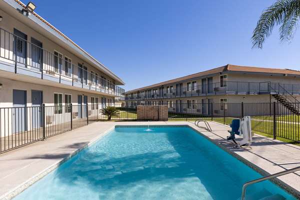 Days Inn by Wyndham Bakersfield in Bakersfield, California, United States