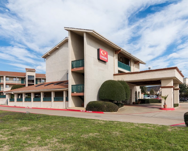 Econo Lodge Inn & Suites Six Flags in Arlington, Texas, United States