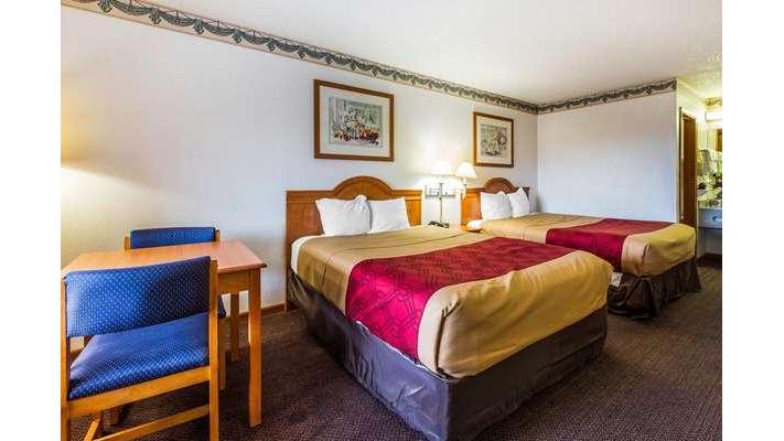 Econo Lodge Inn & Suites in Albany, Georgia, United States