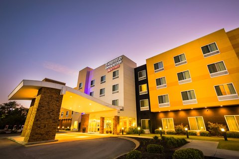 Fairfield Inn & Suites Athens I-65 in Athens, Alabama, United States