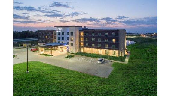 Fairfield Inn & Suites by Marriott Des Moines Altoona in Altoona, Iowa, United States