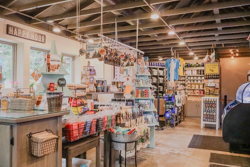 Hocking Hills Inn in Athens, Ohio, United States