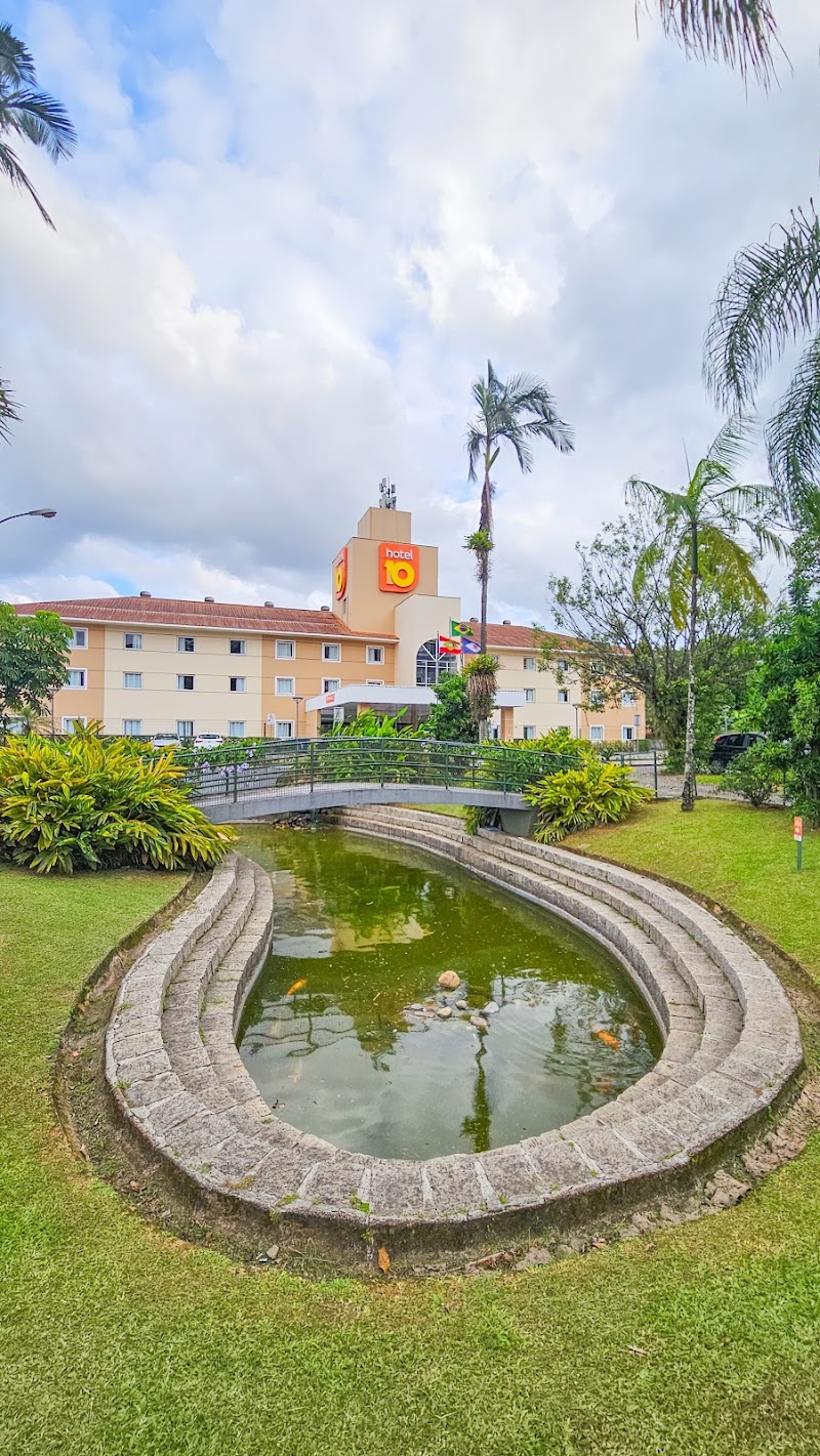 Hotel 10 Joinville in Joinvile, Brazil