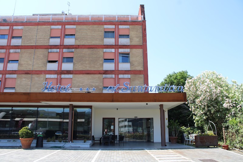 Hotel Al Sant'Andrea in Sarzana, Italy