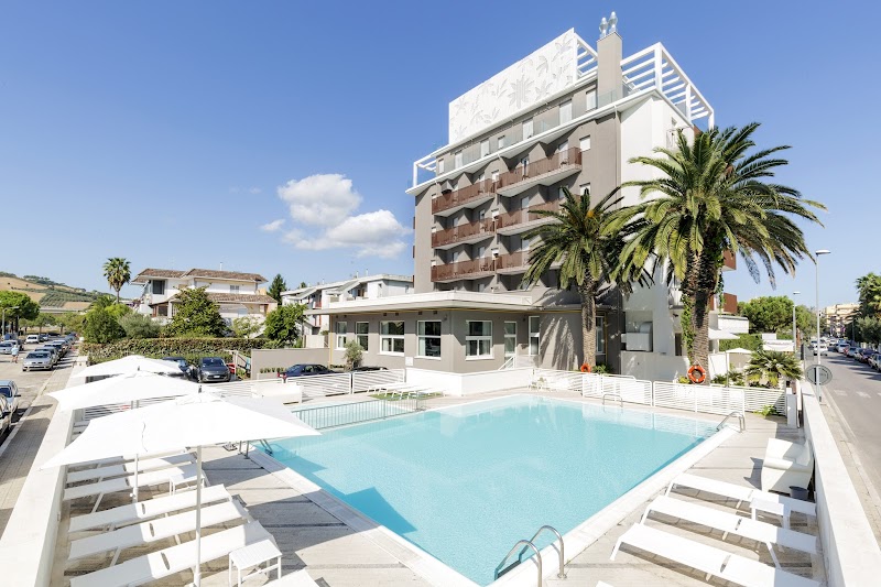 Hotel Bernard in San Benedetto del Tronto, Italy