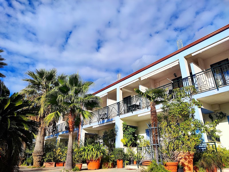 Hotel Blumentag in Paola, Italy