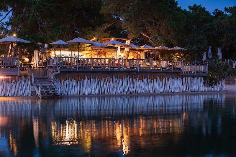 Hotel Cala Rossa in Terrasini Favarotta, Italy