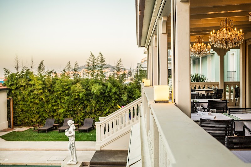 Hotel Carducci 76 in Cattolica, Italy