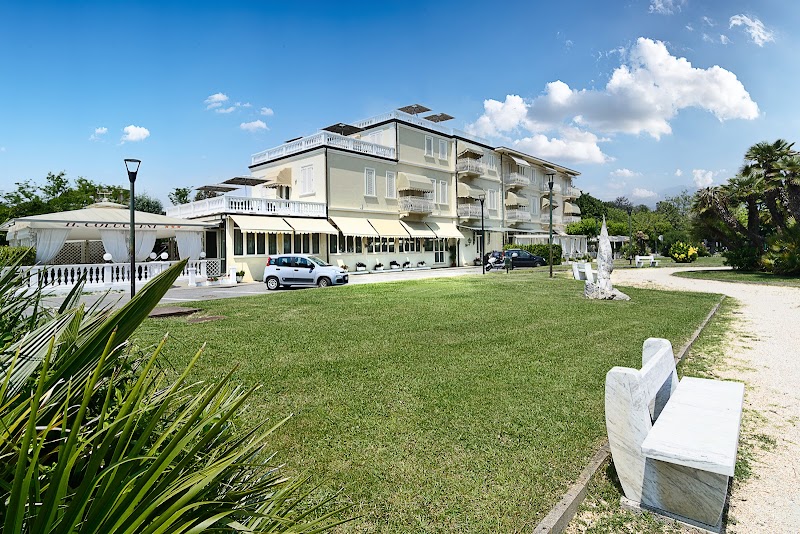 Hotel Coluccini in Pietrasanta, Italy