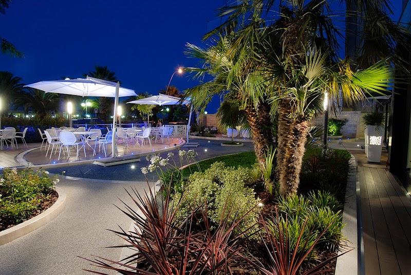 Hotel Continental in Martinsicuro, Italy