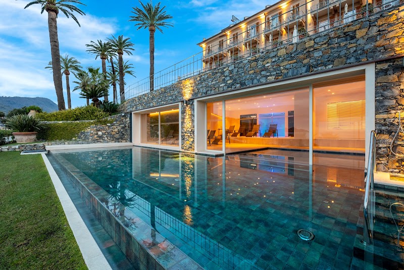 Hotel Continental in Santa Margherita Ligure, Italy