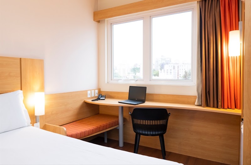 Hotel Ibis Porto Alegre Moinhos de Vento in Porto Alegre, Brazil