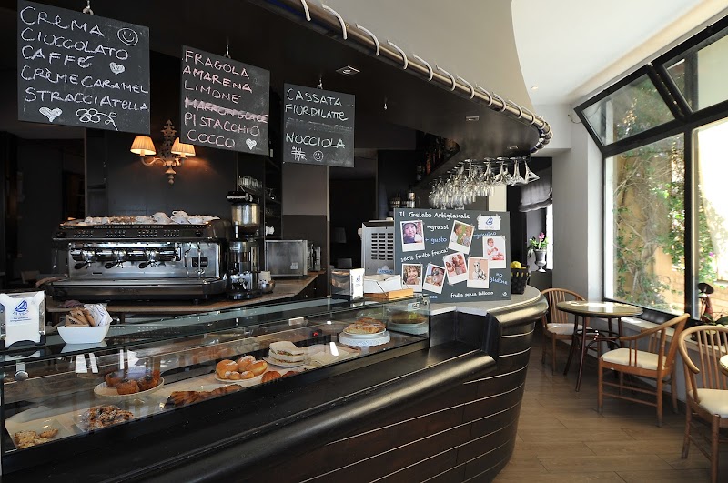 Hotel La Vela in Trevignano, Italy