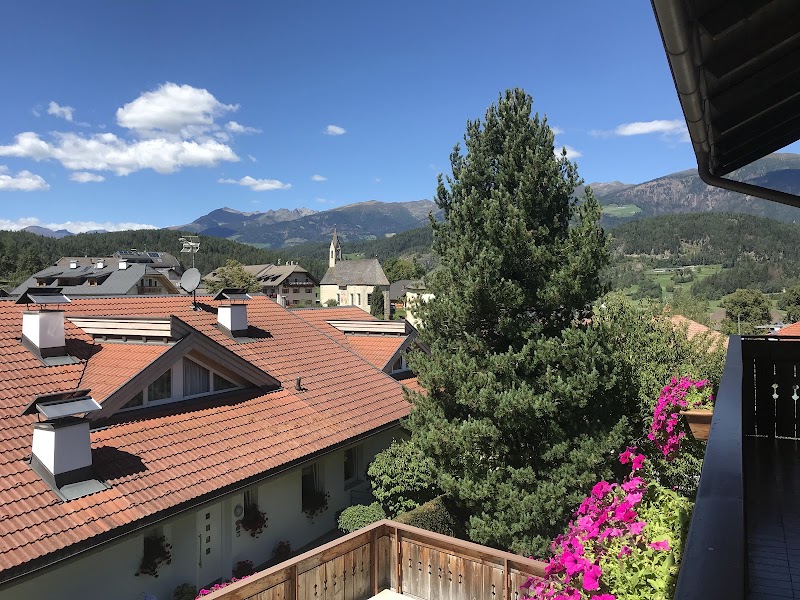 Hotel Martinerhof in Brunico, Italy