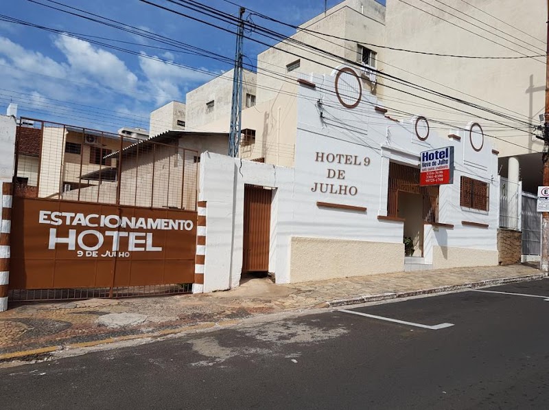 Hotel Nove de Julho in Marilia, Brazil