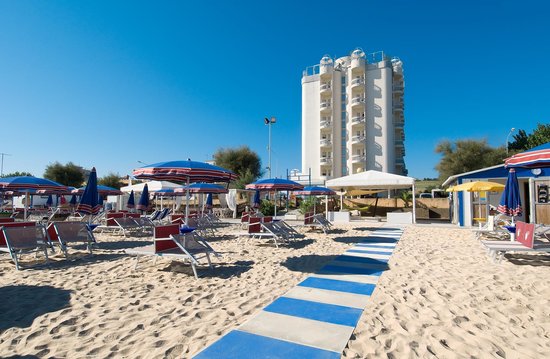 Hotel Nuovo Diana in Pesaro, Italy