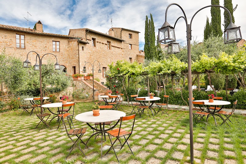 Hotel Palazzo del Capitano in San Quirico d'Orcia, Italy