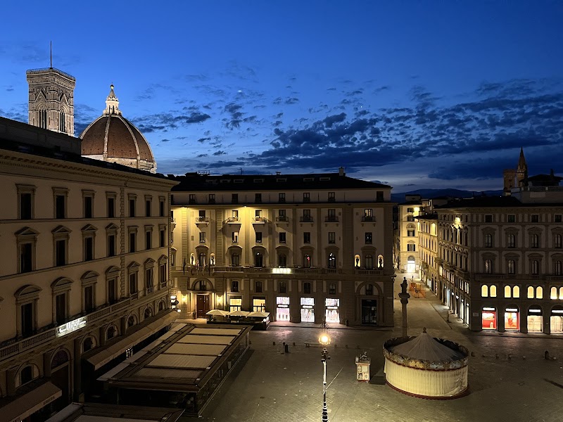 Hotel Pendini in Florence, Italy