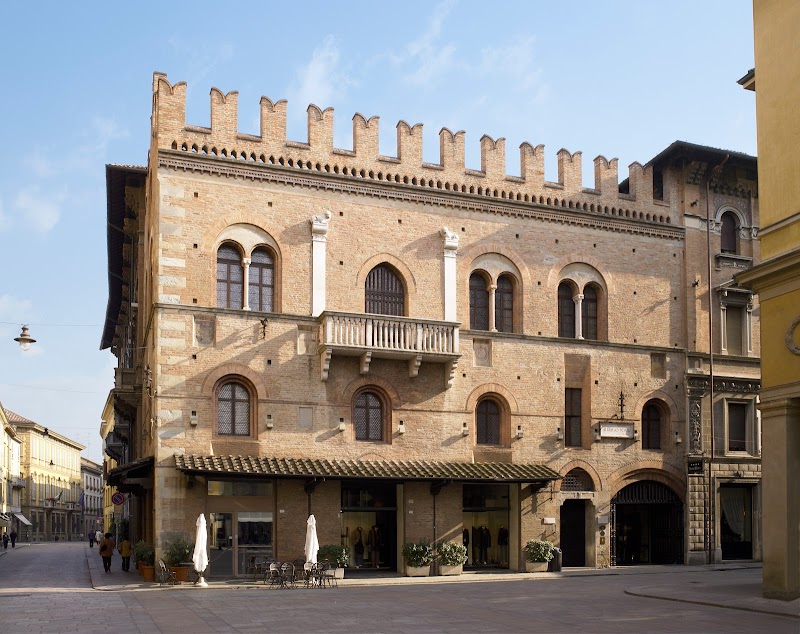 Hotel Posta in Reggio Emilia, Italy
