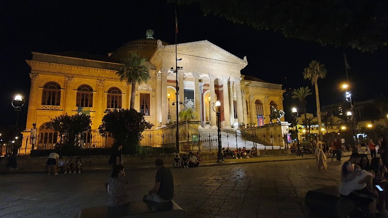 Hotel Posta in Palermo, Italy