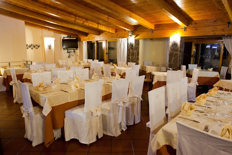 Hotel Ristorante Al Rifugio in Cava de' Tirreni, Italy