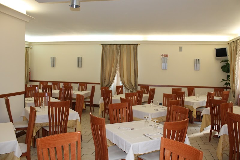 Hotel Ristorante Pizzeria Castello in Castellarano, Italy