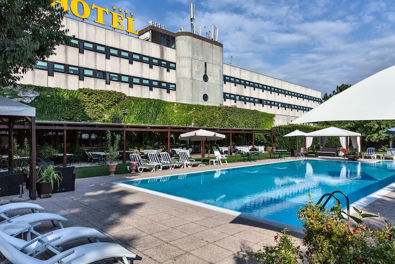 Hotel Saccardi & Spa in Sommacampagna, Italy