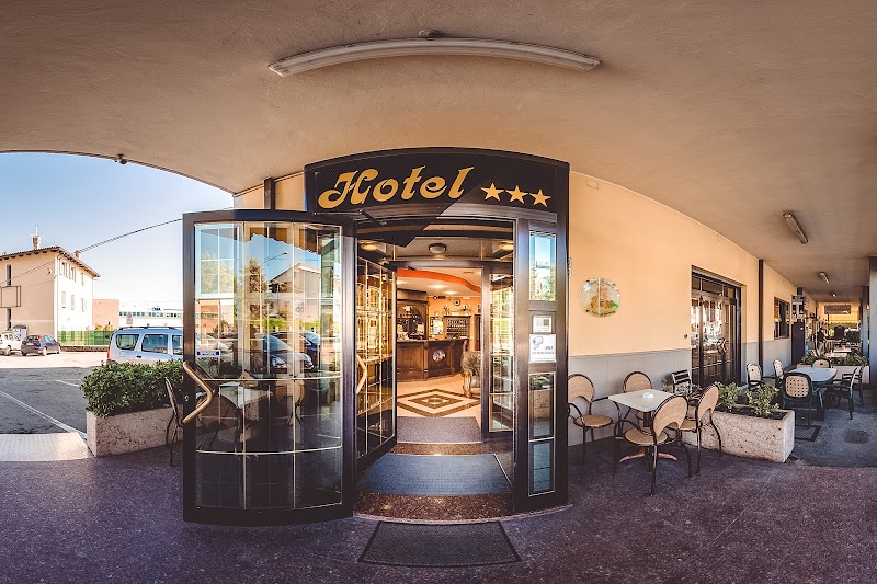 Hotel San Pellegrino in Castelfranco Emilia, Italy