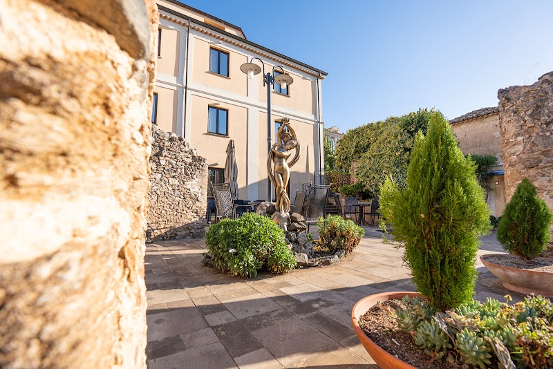 Hotel Vecchia Vibo in Vibo Valentia, Italy