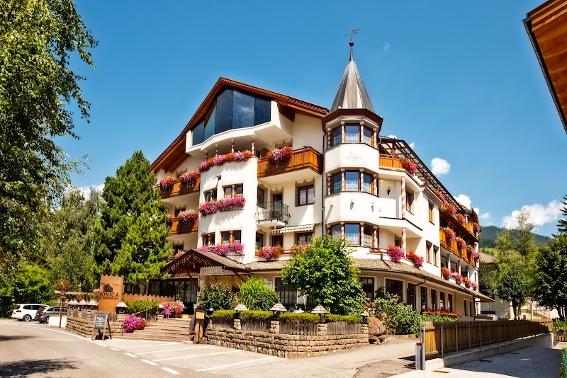 Hotel Villa Monica in Loano, Italy