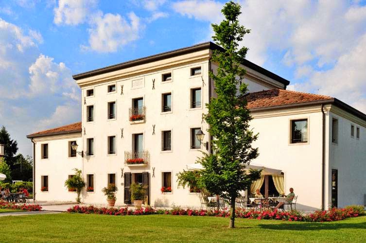 Hotel Villa dei Carpini in Oderzo, Italy