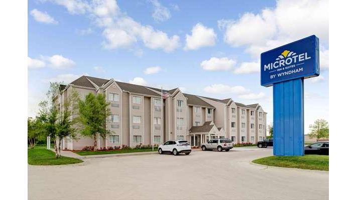Microtel Inn & Suites by Wyndham Bellevue/Omaha in Bellevue, Nebraska, United States