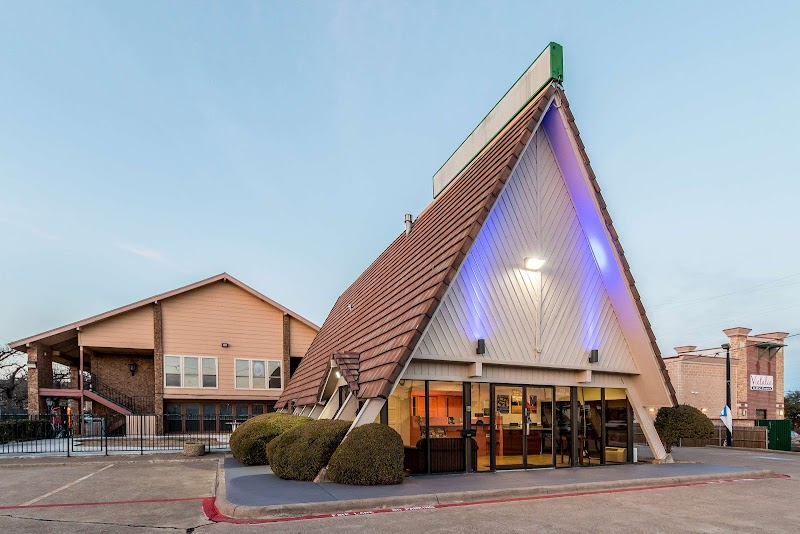 Motel 6 Arlington, TX - UTA in Arlington, Texas, United States