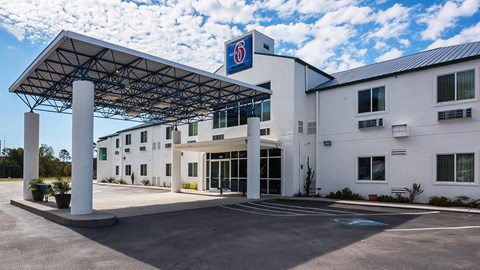 Motel 6 Athens in Athens, Tennessee, United States