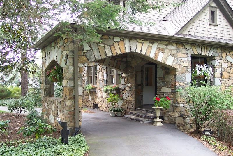 North Lodge on Oakland in Asheville, North Carolina, United States