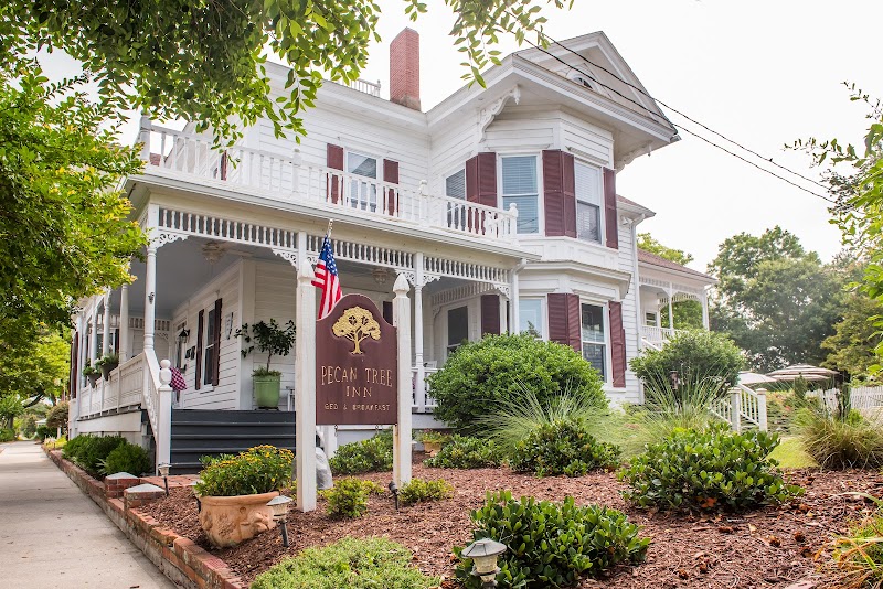 Pecan Tree Inn in Beaufort, North Carolina, United States