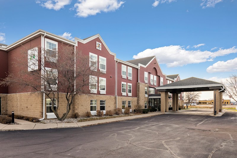 Redwood Lodge in Alexandria, Minnesota, United States