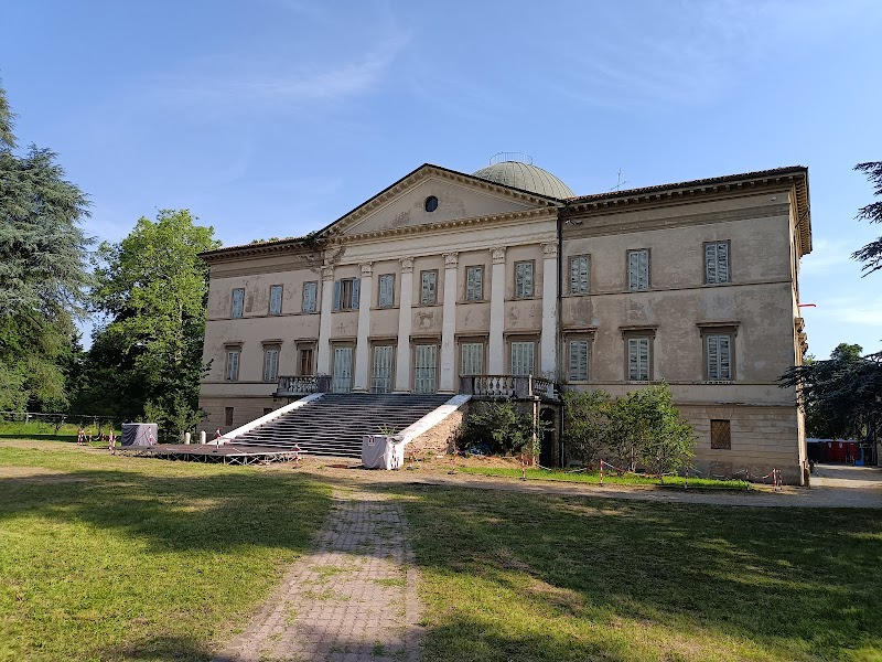 Room & Breakfast Villa Levi in Reggio Emilia, Italy