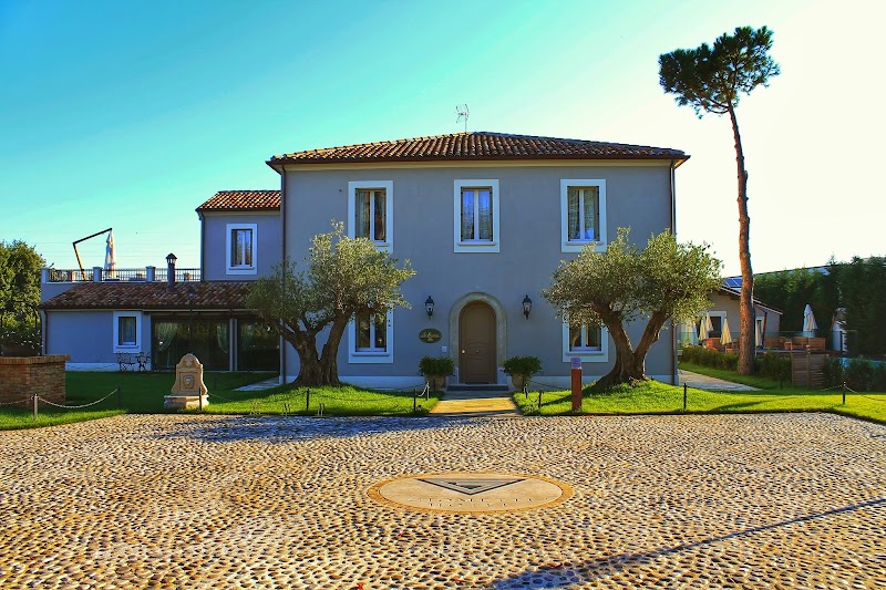 San Giovanni Relais in San Giovanni in Marignano, Italy